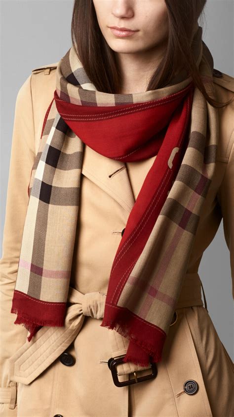 schal burberry günstig|Burberry scarf outlet price.